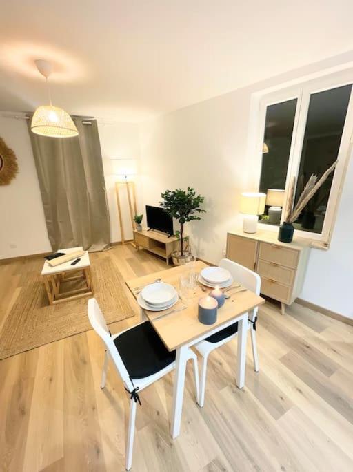 / Cocon \ Paisible Hyper Centre Rodez Apartamento Exterior foto